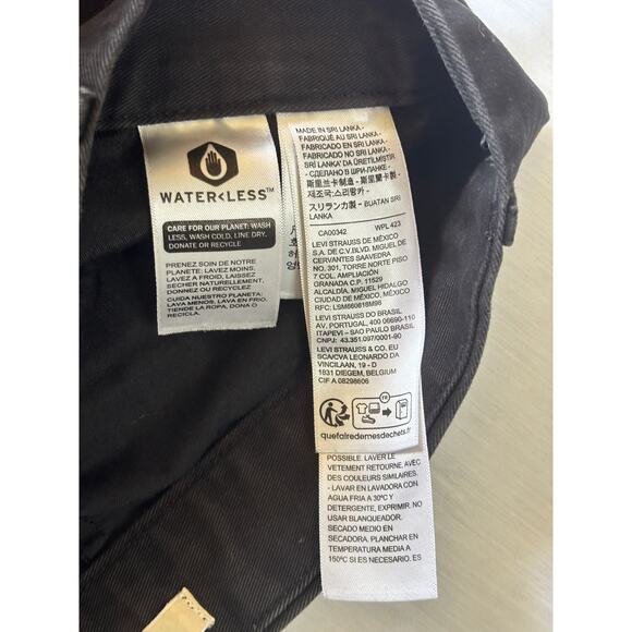 Levi's Baggy Trousers Mid Rise Women's Size 26 Chino Black Straight Leg jean - Picture 6 of 14